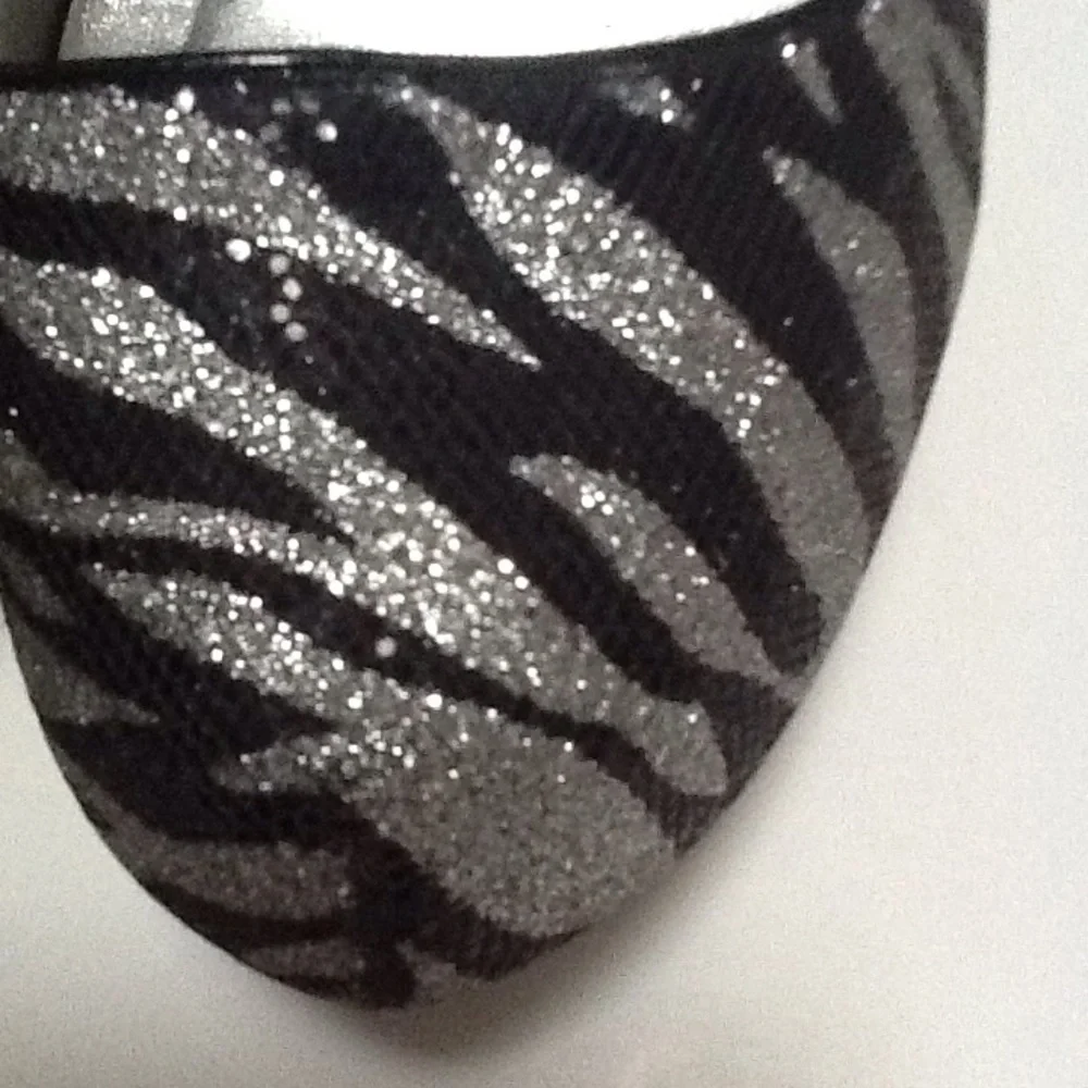 Charlotte Russe Silver Black Zebra‎ Platfor…
